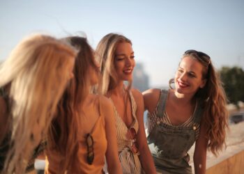 Embracing a Holistic Lifestyle: Tips for a Balanced and Fulfilling Life