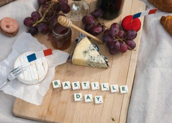 The 7 Things You Must Eat When Visiting Paris