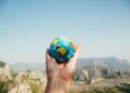 The Pros and Cons of Traveling with Companions vs. Traveling Solo
