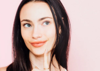 Discovering Grace & Stella