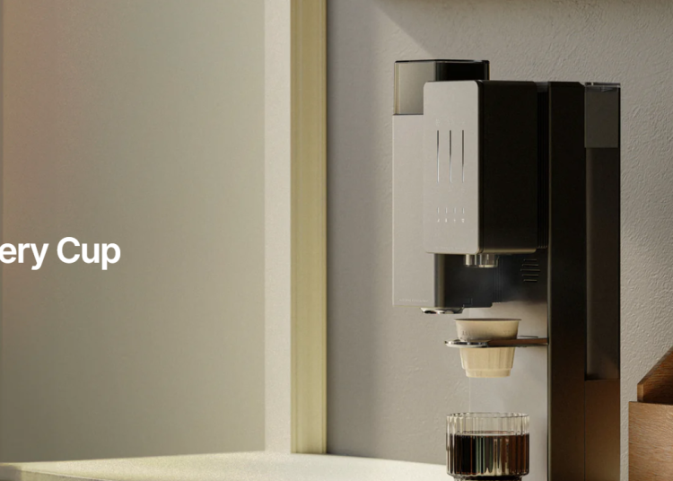 Elevate Your Flower Gifting Experience with XBLOOM: The Future of Floral Arrangements