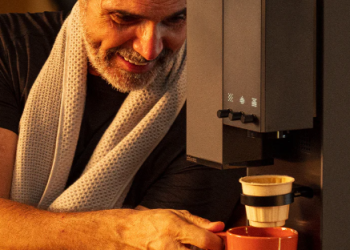 Charakterystyka marki Xbloom i jej pozycja na rynku roślin doniczkowych i akcesoriów